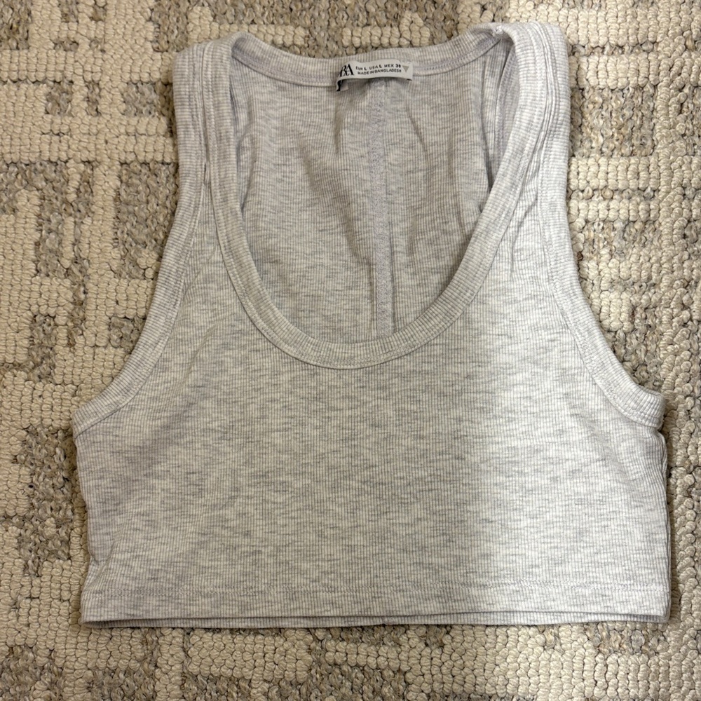 Zara Women's Crop Tops in Gray and White - Picture 4 of 7